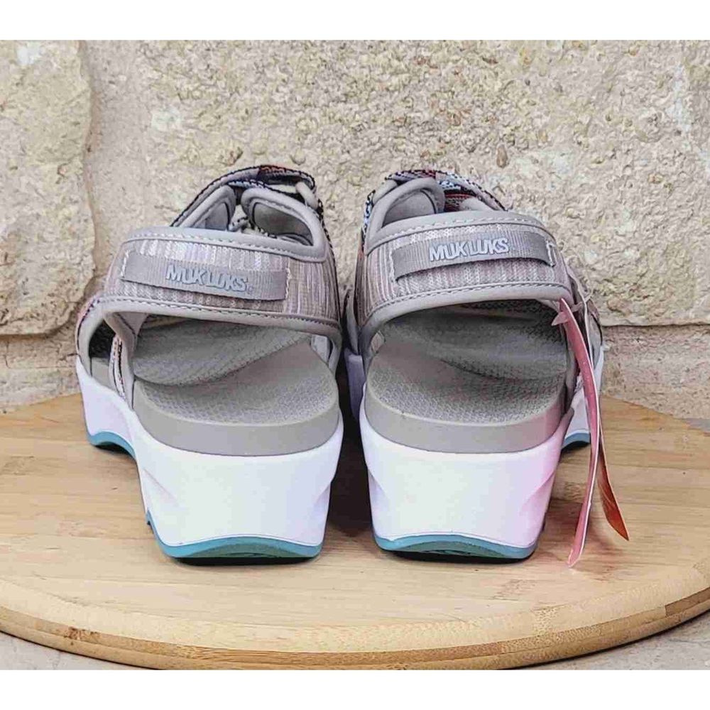 MUK LUKS Roller Derby Clay Multi Color Adjustable Strap Sandal Size 9 NEW - Picture 4 of 6